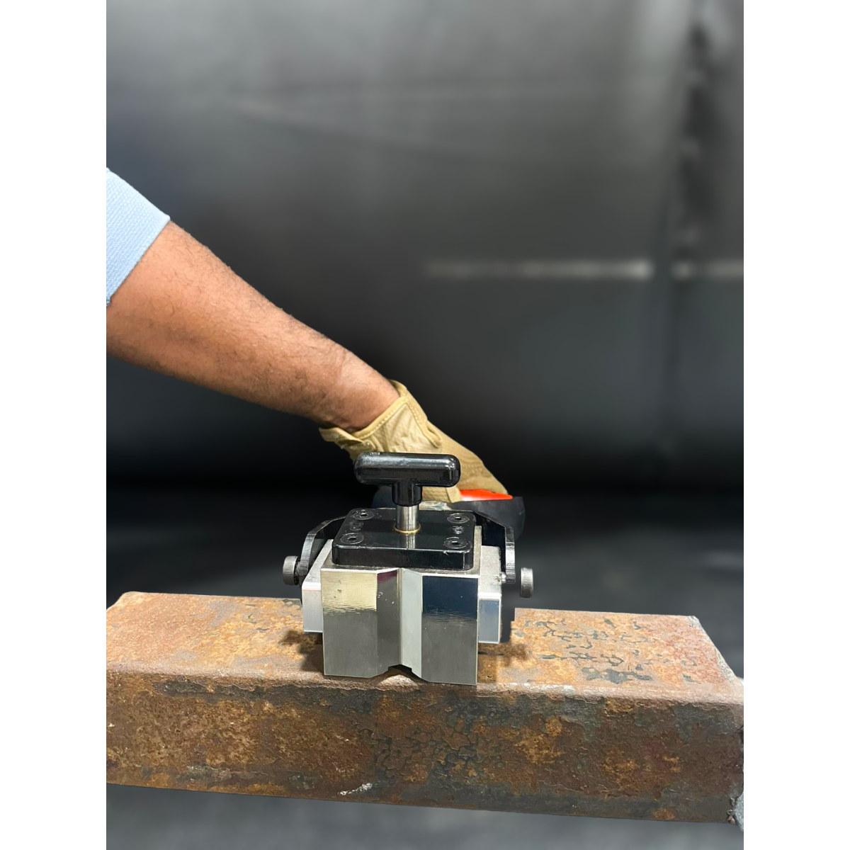 HSF Loadgrab Magnetic Lifter V (HSF-MG005) | Switch Magnet | Hand Safety First